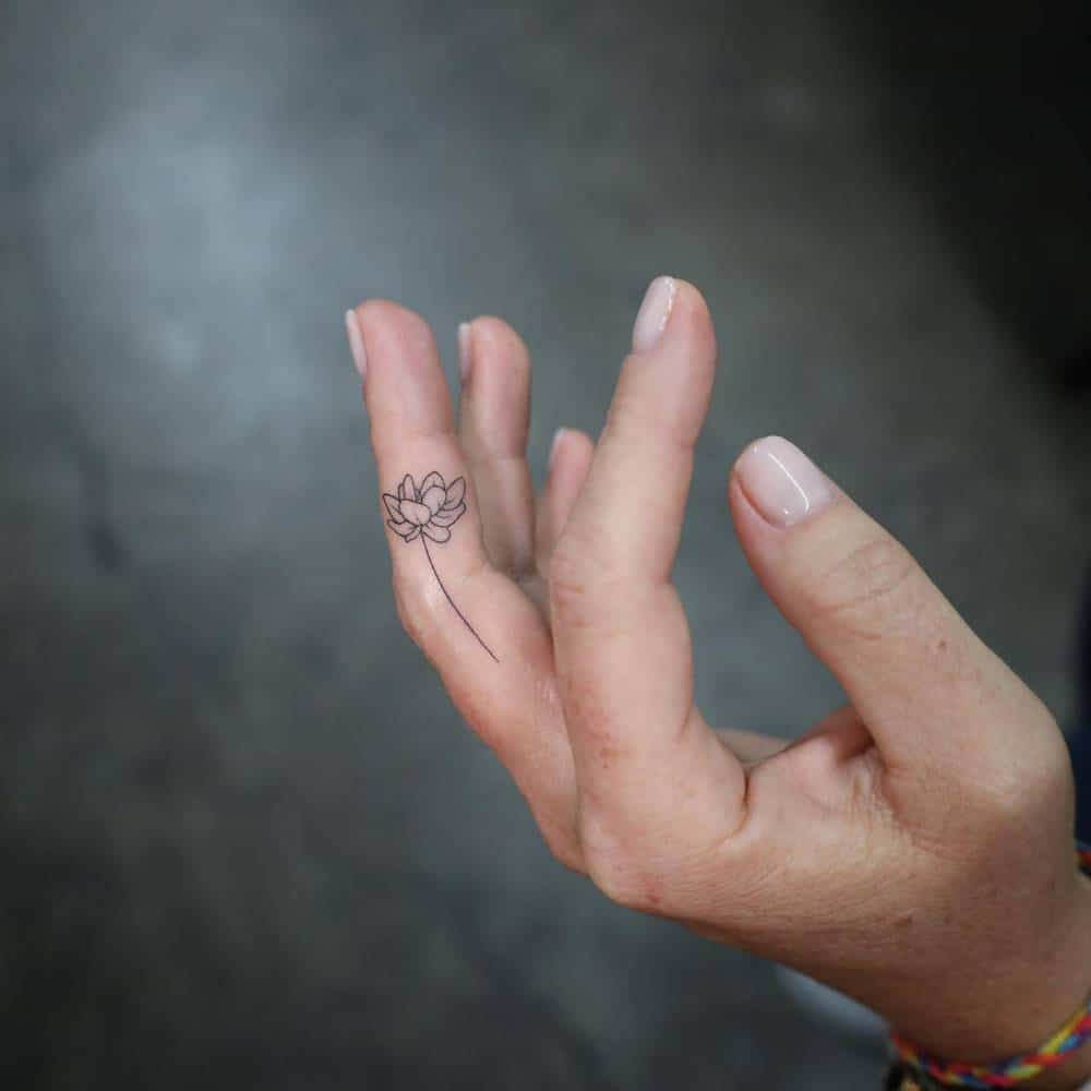 Flowers Tattoo on finger