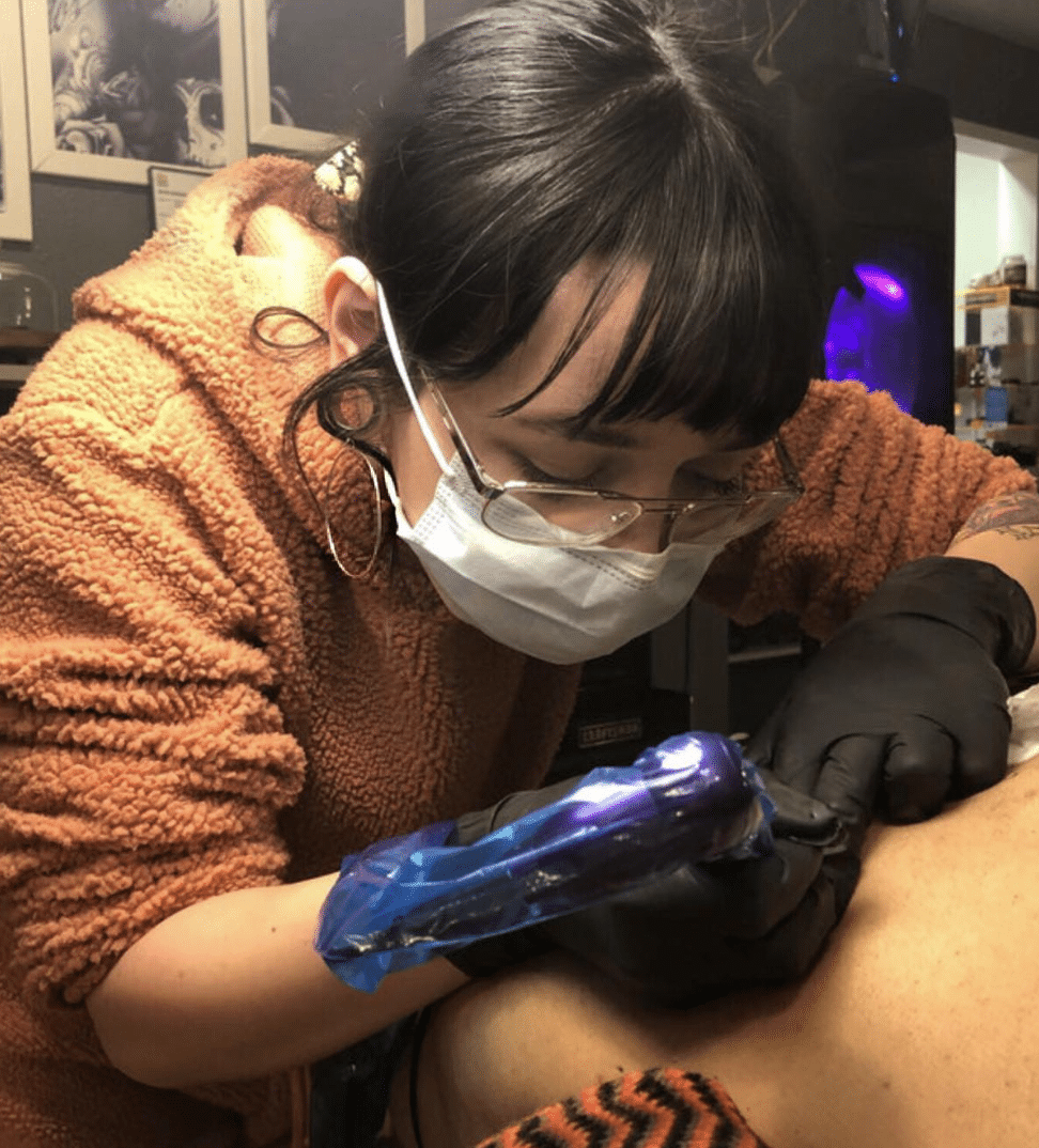Kira Echols tattoo artist