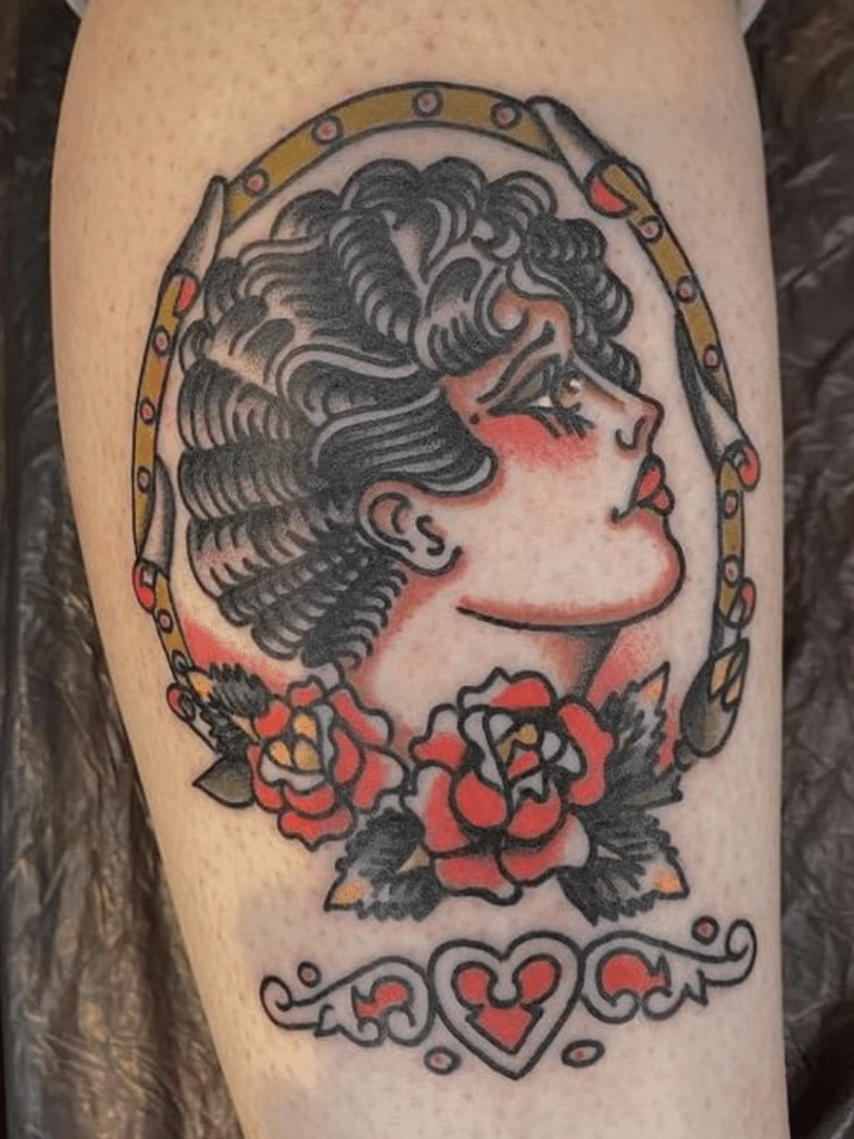 Tin-Tin tattoos artist